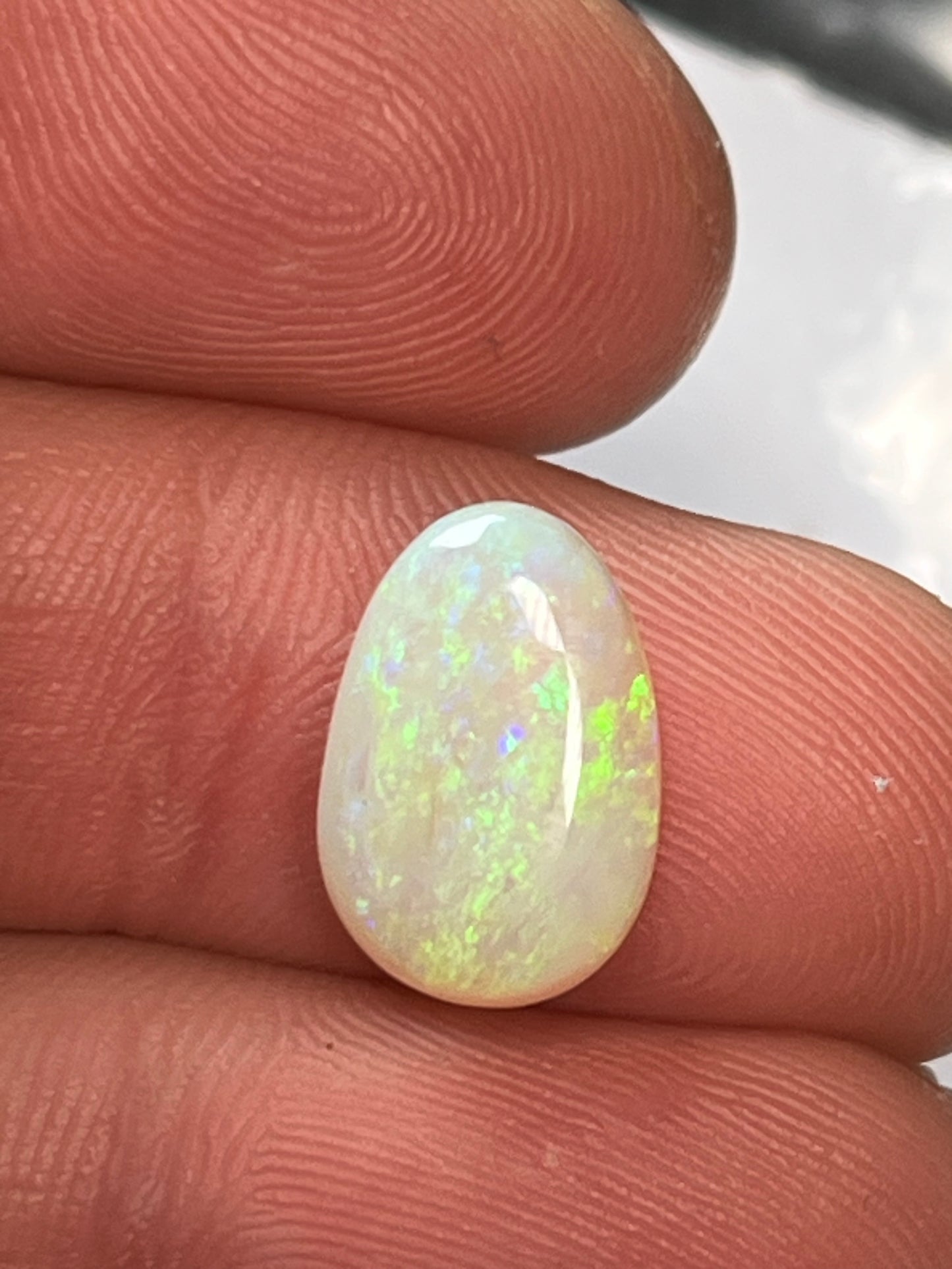 Lightning Ridge 4ct crystal with green and blue flashes freeform