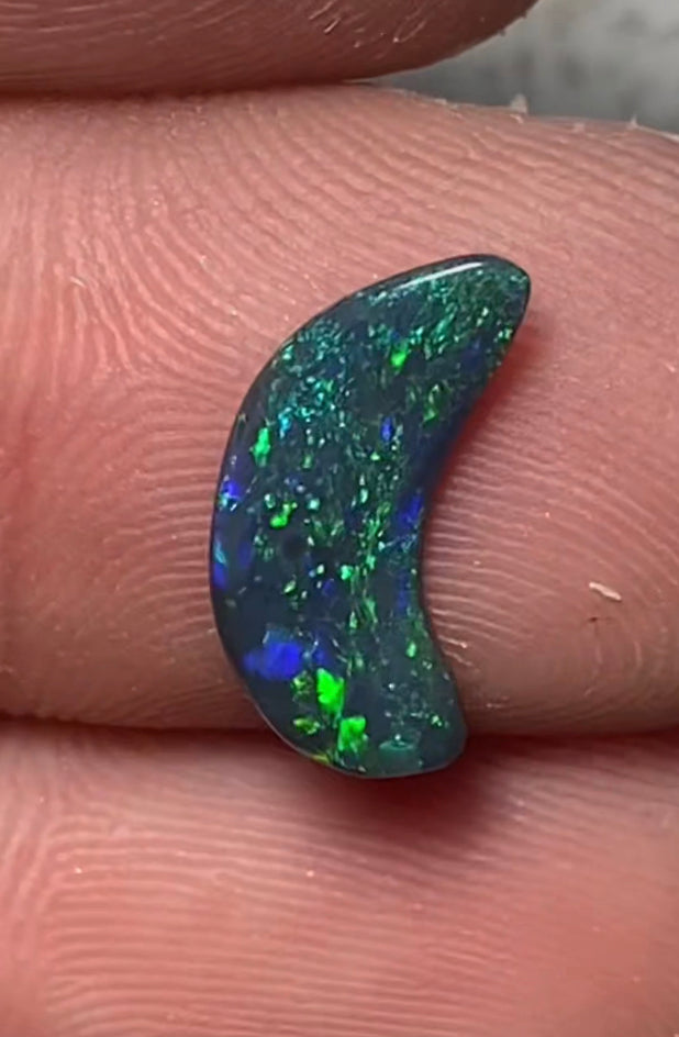 Lightning Ridge black opal 1ct “cosmic banana”