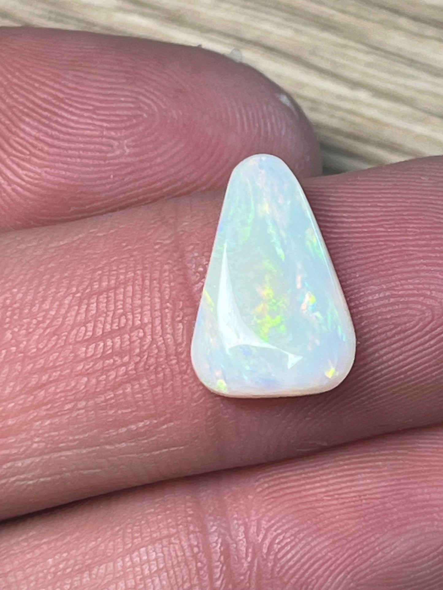 Lightning Ridge 3.5ct multicolour