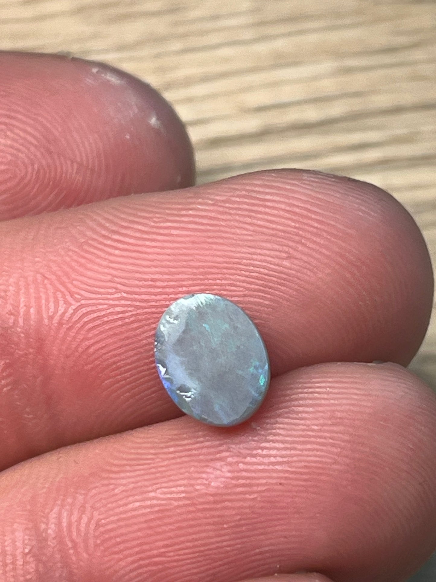 Lightning Ridge 1.50ct green and blue directional