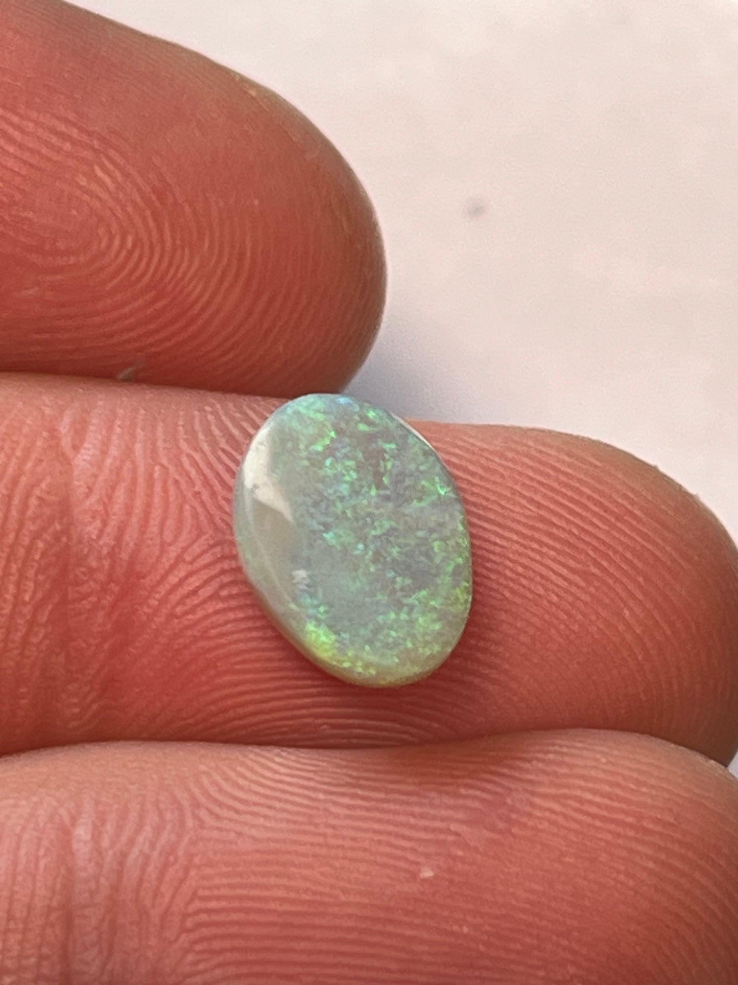 Lightning Ridge 3ct high dome green and blue sparkle